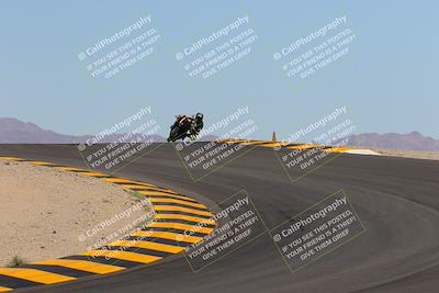 media/Oct-09-2022-SoCal Trackdays (Sun) [[95640aeeb6]]/Turns 9 and 10 (1050am)/